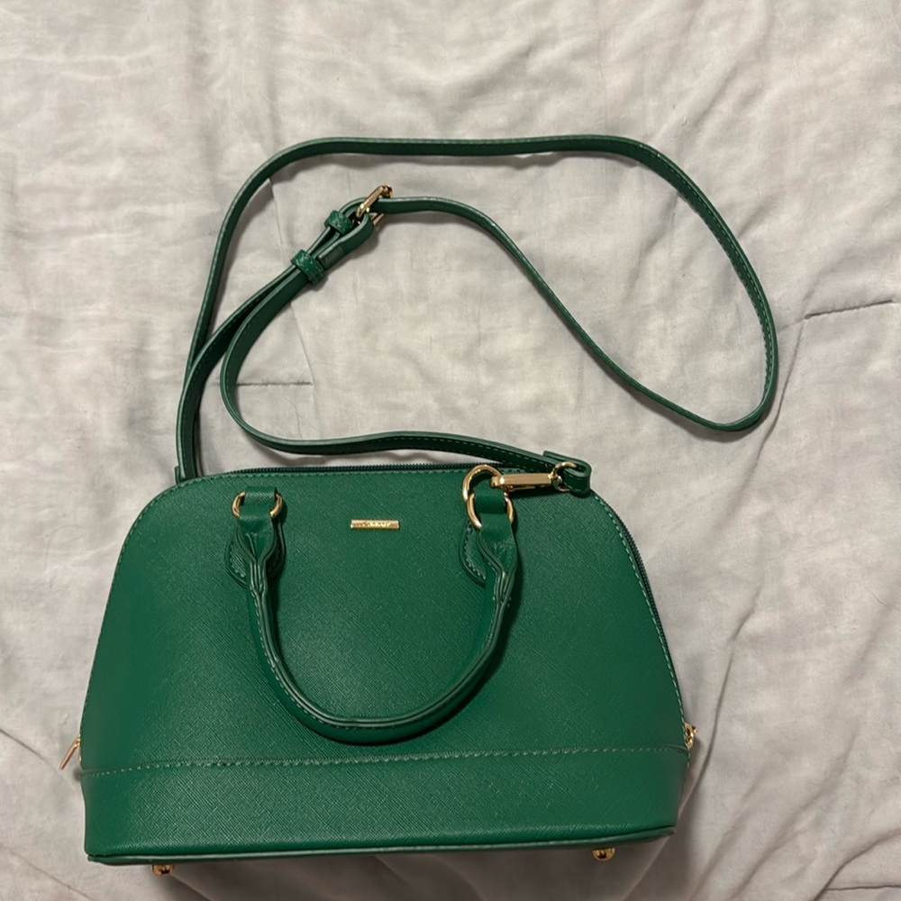 Lovevook green leather purse